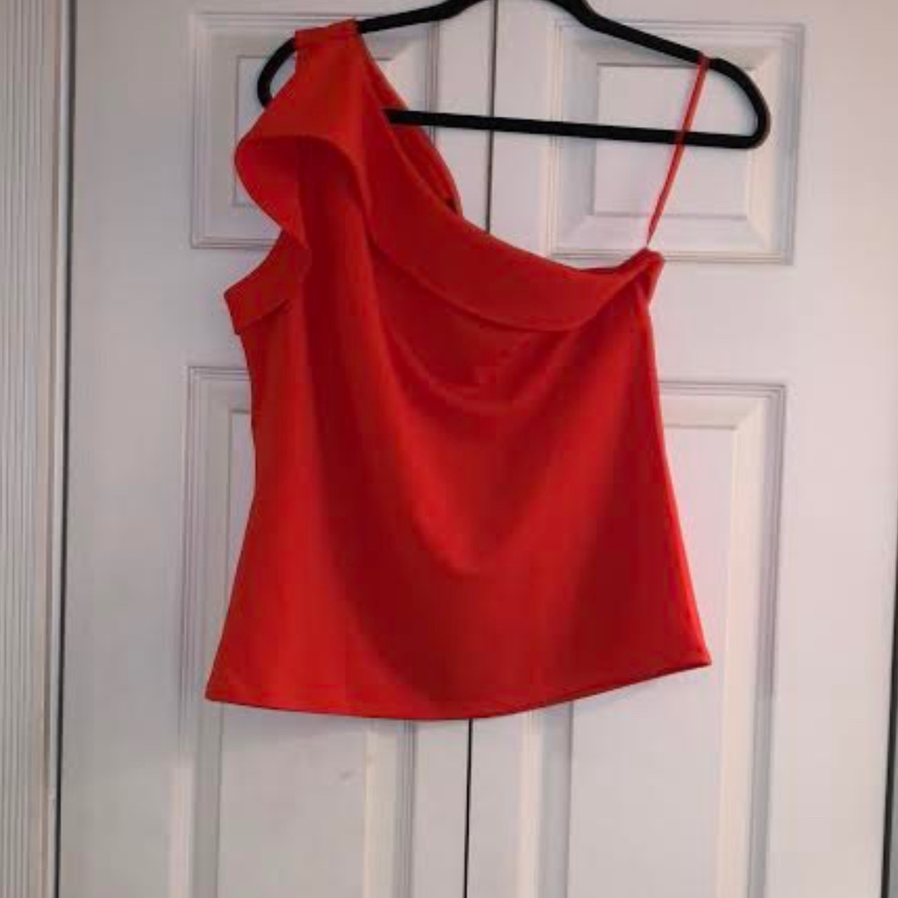 One Shoulder Top